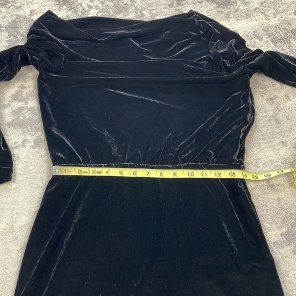 New Theory Asymmetrical Mini Dress in Stretch Velvet Black Off Shoulder Drape 8 - Picture 8 of 12